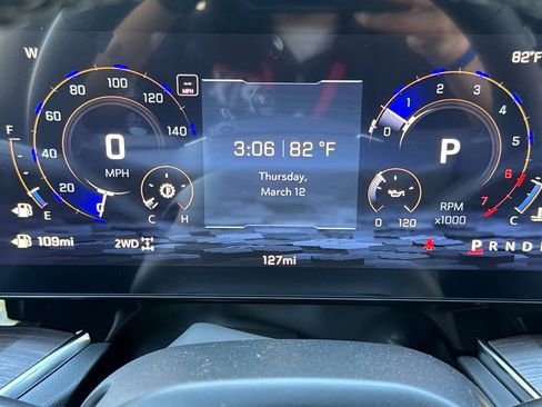New 2026 Chevrolet Tahoe Premier w/ Sun And Tow Package AWD/4WD image 25