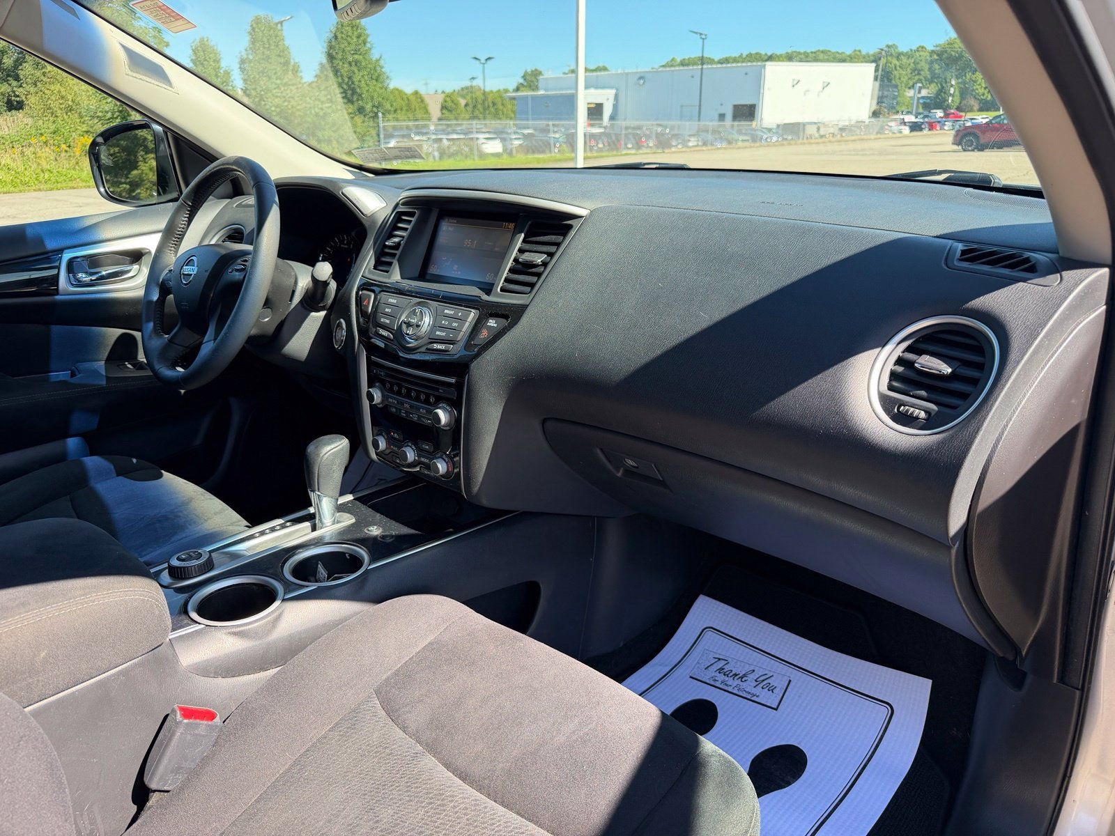Used 2016 Nissan Pathfinder SV AWD/4WD image 45