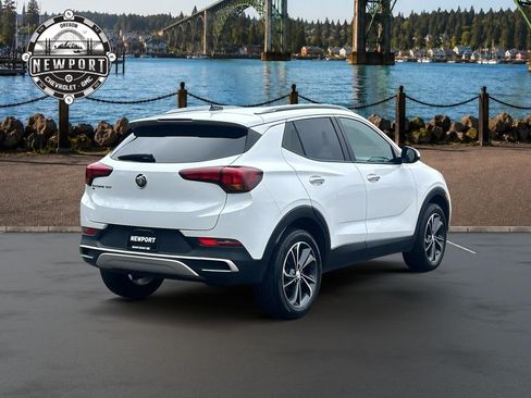 Used 2022 Buick Encore GX Select w/ Safety Package II AWD/4WD image 5