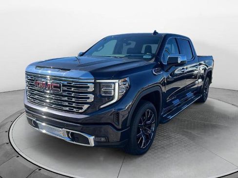 New 2025 GMC Sierra 1500 Denali w/ Technology Package image 3