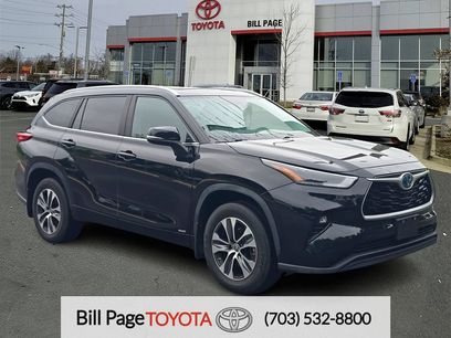 Used 2023 Toyota Highlander XLE