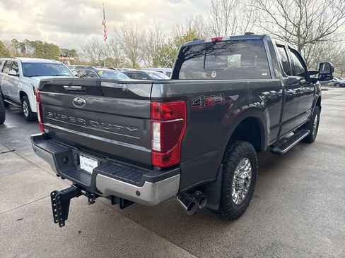 Used 2020 Ford F250 Lariat w/ Chrome Package image 7