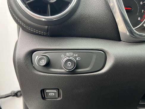 Used 2024 Chevrolet Blazer LT w/ Driver Confidence Package image 15