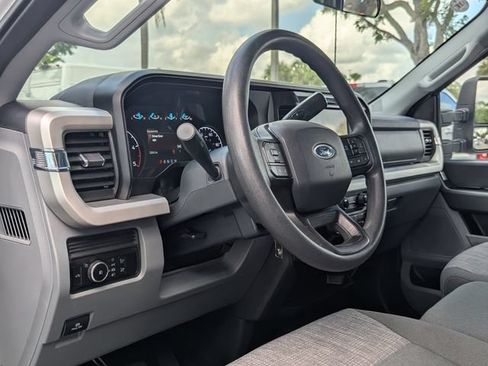 Used 2026 Ford F250 XLT AWD/4WD image 11
