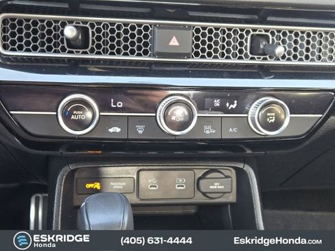 Used 2025 Honda Civic Sport image 21