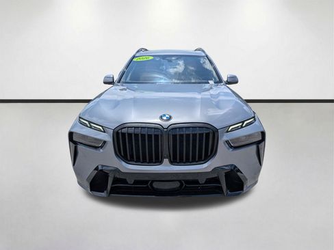 Used 2026 BMW X7 xDrive40i w/ M Sport Package AWD/4WD image 10