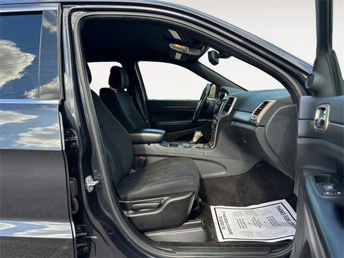 Used 2016 Jeep Grand Cherokee Laredo w/ Quick Order Package 23E image 15