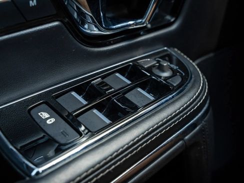 Used 2019 Jaguar XJ L Supercharged RWD image 26