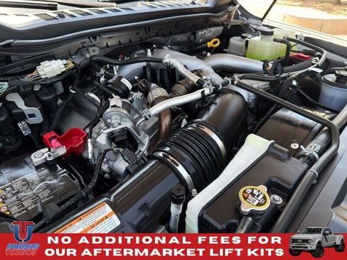 Used 2025 Ford F350 Lariat w/ FX4 Off-Road Package AWD/4WD image 15