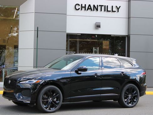 Used 2026 Jaguar F-PACE R-Dynamic S AWD/4WD image 1