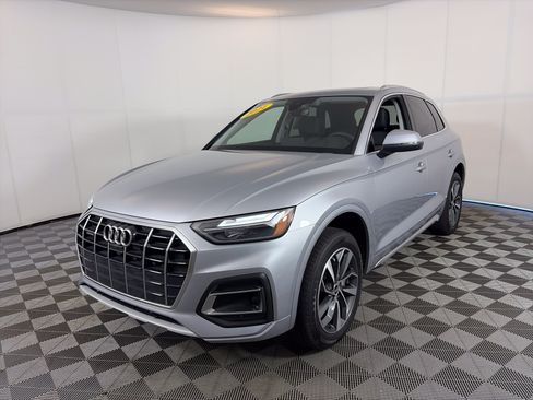 Certified 2021 Audi Q5 2.0T Premium Plus AWD/4WD image 2