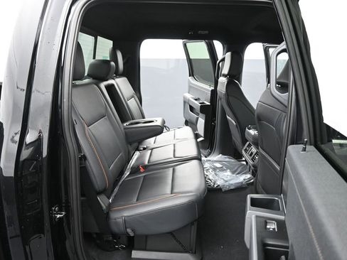 New 2025 Ford F150 Lariat w/ Equipment Group 502A High image 17