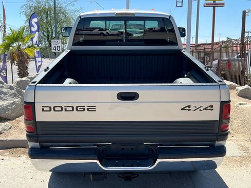 Used 1999 Dodge Ram 2500 Truck 4x4 Quad Cab image 10