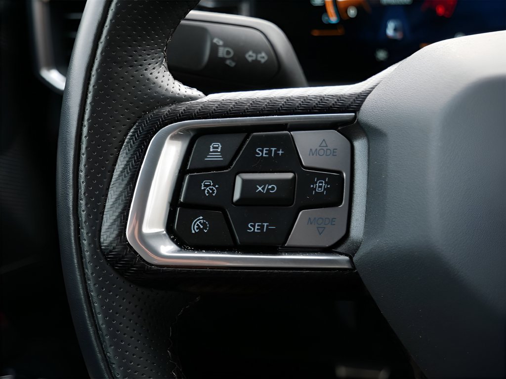 Used 2025 Ford Mustang GT Premium RWD image 18