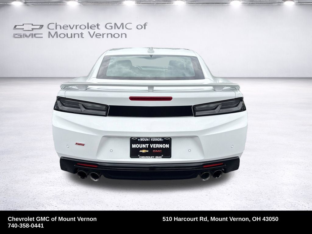 Used 2018 Chevrolet Camaro SS w/ Redline Edition RWD image 4