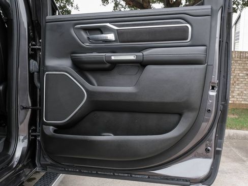 Used 2023 RAM 1500 Laramie AWD/4WD image 63