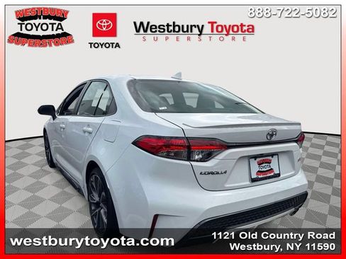 Used 2021 Toyota Corolla SE FWD image 7