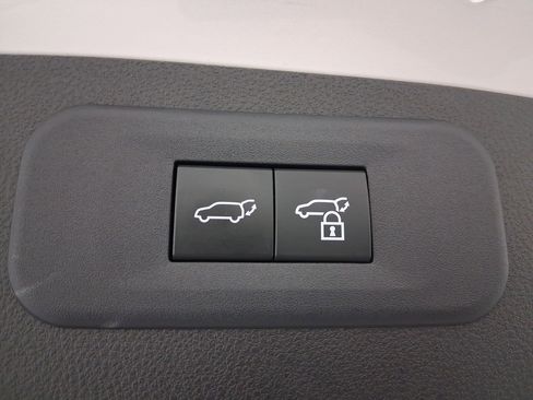 Certified 2025 Lexus NX 250 FWD w/ Premium Package image 29