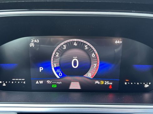 New 2026 Volkswagen Taos SE image 24