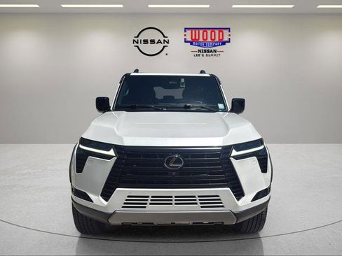 Used 2024 Lexus GX 550 AWD/4WD image 6