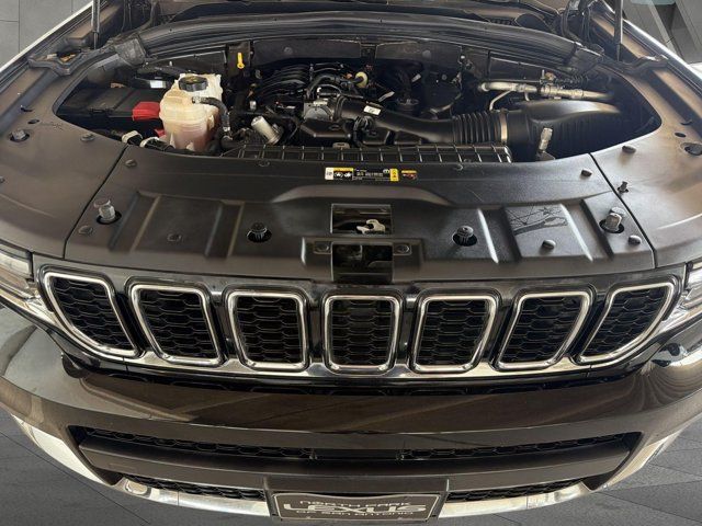 Used 2022 Jeep Grand Cherokee L Limited AWD/4WD image 25
