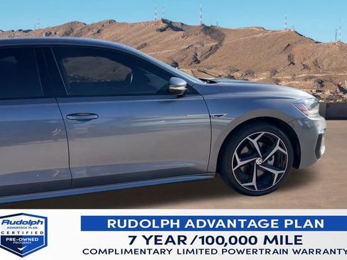 Used 2022 Volkswagen Passat 2.0T R-Line image 6