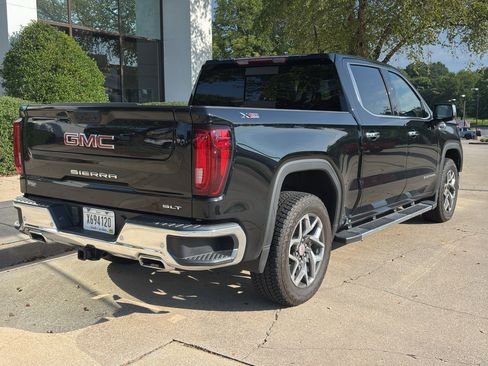 Used 2024 GMC Sierra 1500 SLT w/ SLT Premium Plus Package AWD/4WD image 8