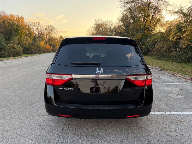 Used 2011 Honda Odyssey EX-L image 4