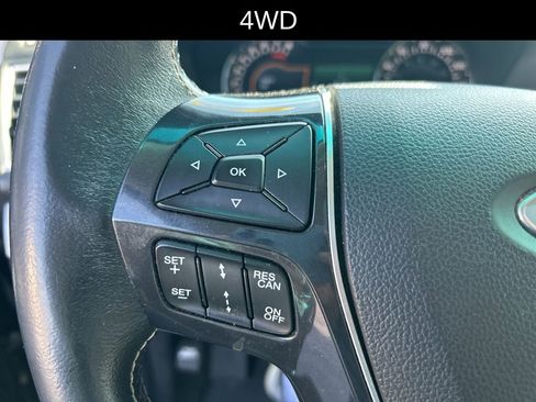Used 2016 Ford Explorer Platinum AWD/4WD image 18