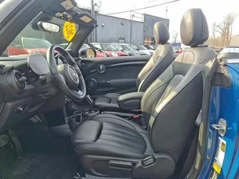 Used 2022 MINI Cooper S image 13