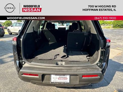 Certified 2025 Nissan Pathfinder SV AWD/4WD image 12