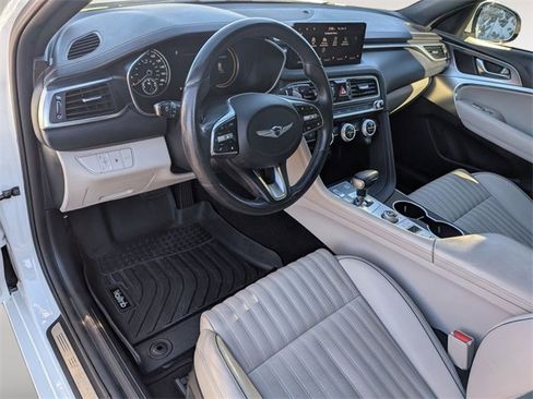 Used 2022 Genesis G70 3.3T image 11