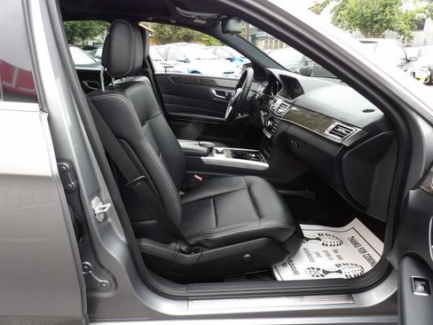 Used 2015 Mercedes-Benz E 250 E 250 BlueTEC 4dr Sedan image 6