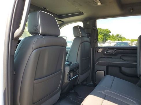 New 2026 GMC Sierra 2500 AT4X AWD/4WD image 11