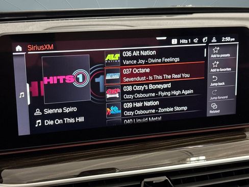 Used 2023 BMW 540i w/ M Sport Package image 23