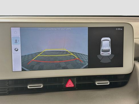 Used 2024 Hyundai Ioniq 5 SE RWD image 23