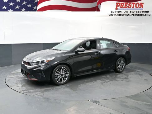 Used 2024 Kia Forte GT-Line w/ GT-Line Premium Package FWD image 1