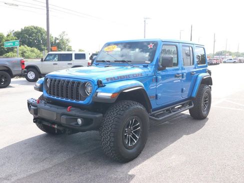 Used 2024 Jeep Wrangler Unlimited Rubicon image 5