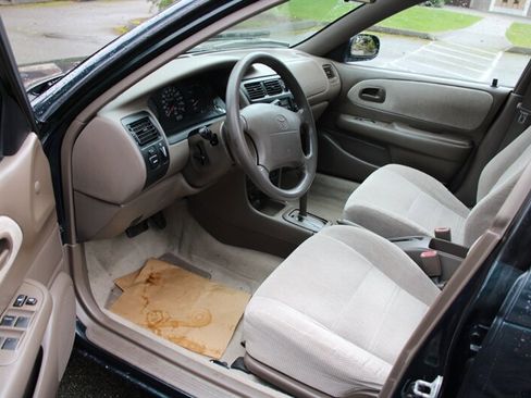 Used 1997 Toyota Corolla DX image 5