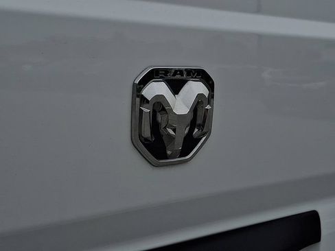 Used 2025 RAM ProMaster 2500 w/ Convenience Group FWD image 31