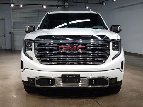 Used 2023 GMC Sierra 1500 Denali w/ Denali Reserve Package image 2