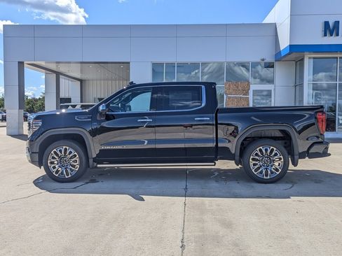 New 2026 GMC Sierra 1500 Denali Ultimate image 9