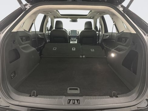 Used 2022 Ford Edge SEL w/ Convenience Package image 22