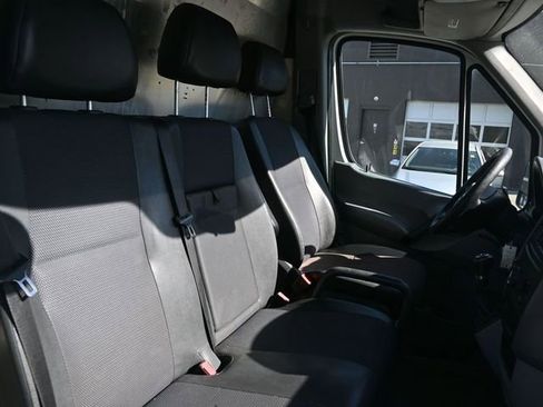 Used 2015 Mercedes-Benz Sprinter 3500 image 16