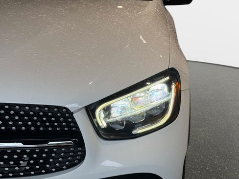 Used 2020 Mercedes-Benz GLC 300 image 9