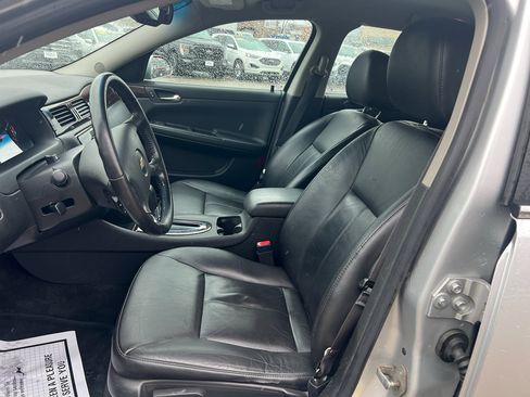 Used 2012 Chevrolet Impala LTZ image 7
