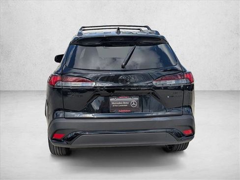 Used 2025 Toyota Corolla Cross AWD Hybrid image 7