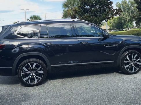 New 2026 Volkswagen Atlas SEL Premium R-Line image 9