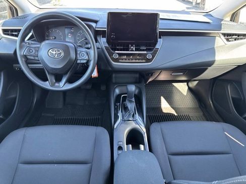 Certified 2025 Toyota Corolla LE image 21
