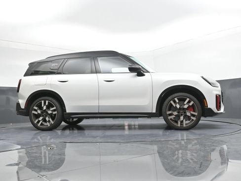 Used 2026 MINI Cooper Countryman John Cooper Works image 32